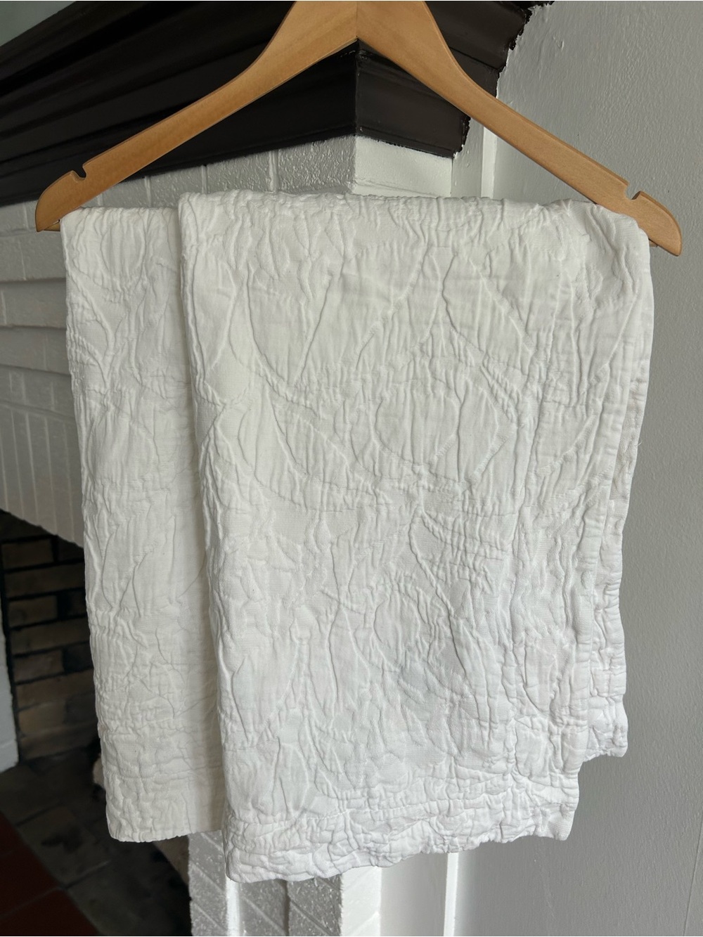 Pottery Barn White Textured Cotton Throw Pillow Cover